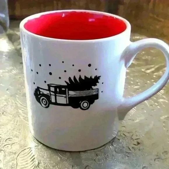 Christmas truck  mug - Picture 1 of 4